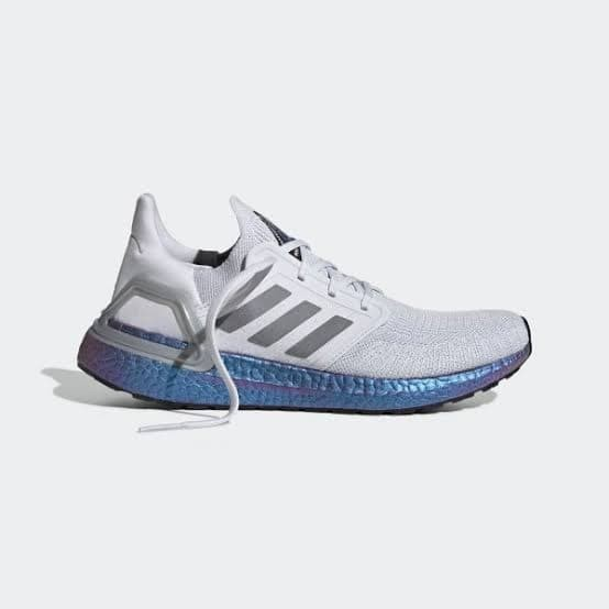 UltraBoost 20